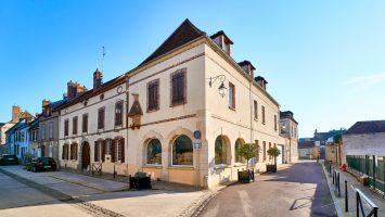 Villeneuve-Sur-Yonne